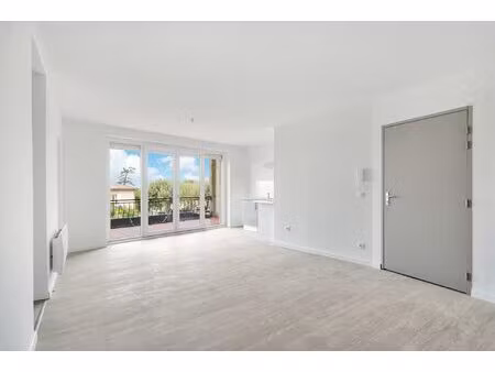 caraman apt 2 pièce(s) 45.85 m2- avec balcon