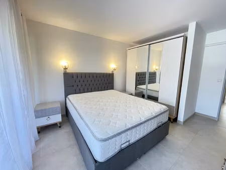 vente appartement 1 pièce 43 m² cavalaire-sur-mer (83240)