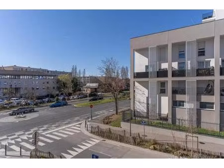 appartement de 4 pièces de 77 m² à cergy