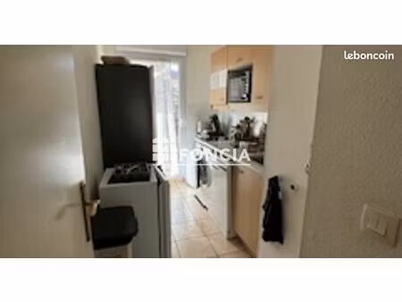 saint-genis-pouilly – bel appartement t2 de 46 m² avec balcon  parking et piscine