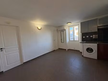 location appartement 2 pièces 31 m² à saint-laurent-du-var (06700)