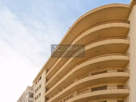 appartement 6 pièces 148 m²