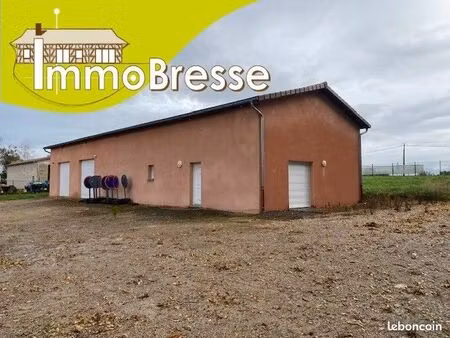 local industriel 340 m²