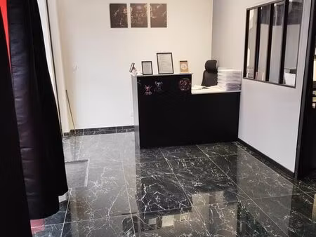 local commercial 75m² a louer - avenue salengro