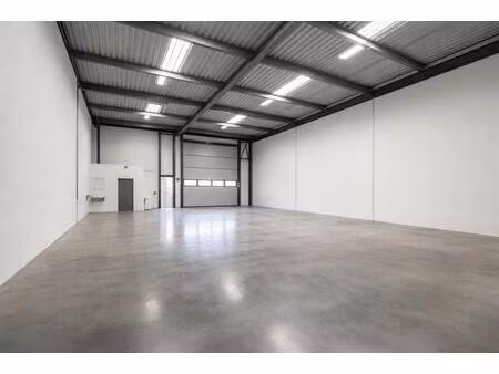 creil - local d'activité 240 m² meilleur rapport prix / m²