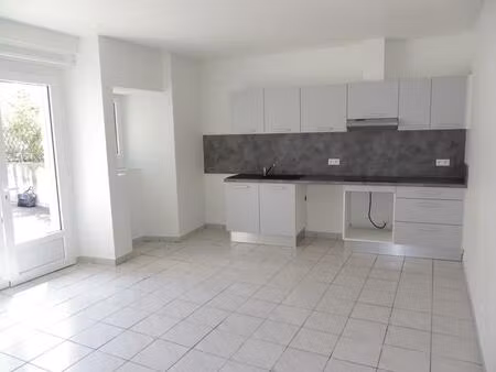 maison de ville avec cour - chadrac