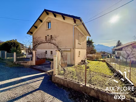 maison rénovée avec studio à saint-alban-leysse