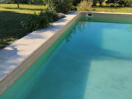 villa 4 chambres avec piscine