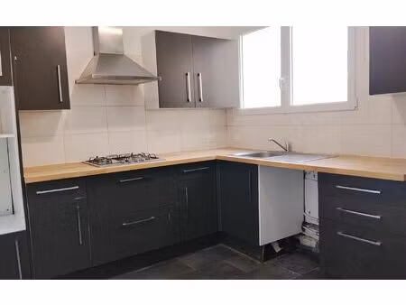 location appartement  73.37 m² t-3 à antony  1 357 €