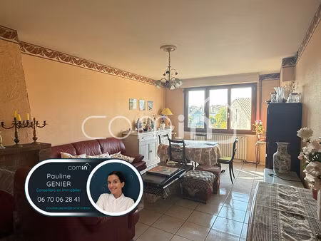 appartement 2 chambres et parking privé quartier saint genès