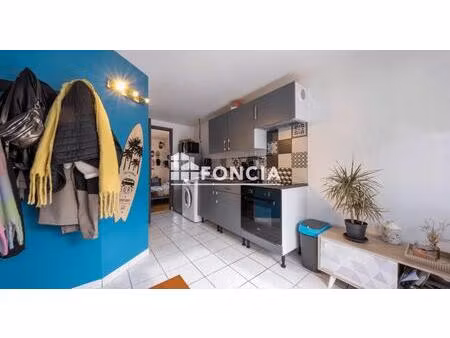 châtelaillon-plage  appartement situé à env 500m de la plage  idéal pour profession libéra