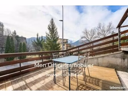 maison 2 pièces 68 m²