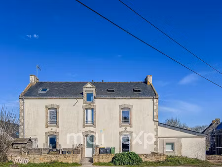 crucuno — immeuble de rapport  2 appartements t3 en duplex + g