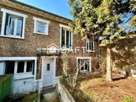 colombes maison 4 pieces avec beaucoup de charmes au calme.