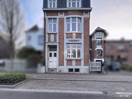 maison de maître à réinventer - 4ch - 2sdb - jardin