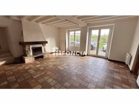 maison en pierres avec grand terrain !