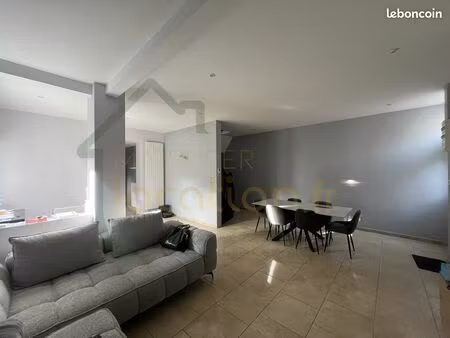 maison 3 pièces 111 m²