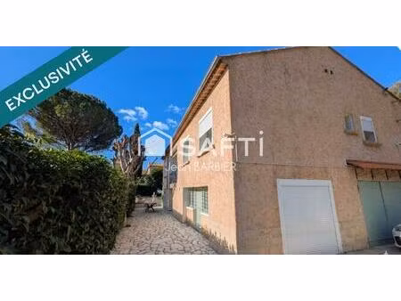 en exclusivité  a toulon ouest  secteur des routes  sur une parcelle de terrain d'environ 