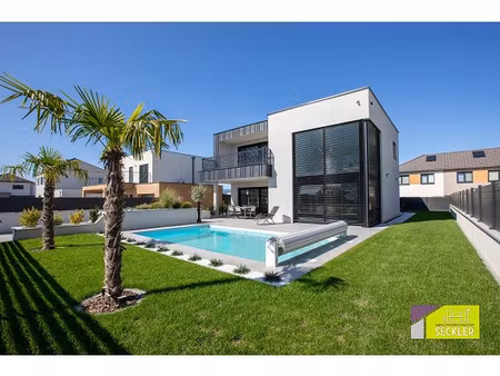 maison contemporaine d'exception 6 pieces - 161 m2