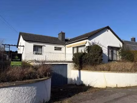 maison de plain-pied 4 faç (3 ch) avec garage et jardin