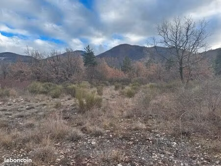 terrain 1 500 m² la saulce