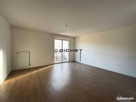 appartement 3 pièces 62 m²
