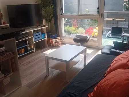 ​? ravissant 2 pièces avec terrasse calme  modernité & situation