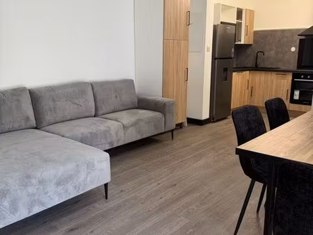 loue t4 meublé sainte clotilde