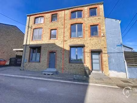 maison avec jardin à louer à emptinne