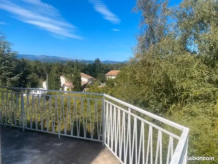 appartement f3 quartier lazuel   terrasse   parking