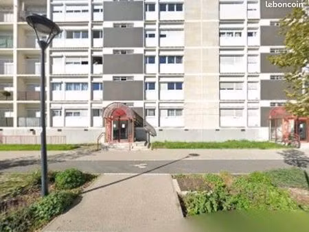 appartement type 3 en résidence