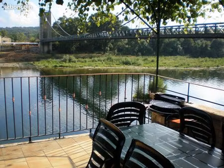 appartement surplombant l'ardèche