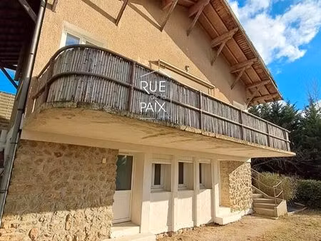 propriété 3 pièces 62 m²