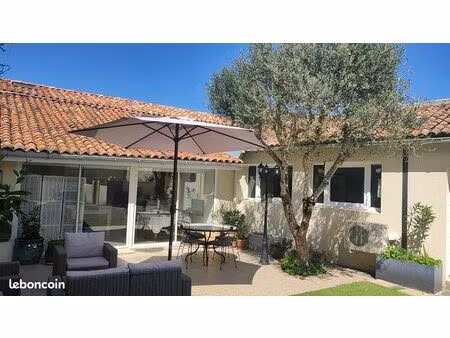 grande demeure familiale aux portes de cognac et saintes