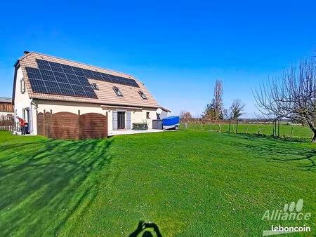 maison 7 pièces 165 m²