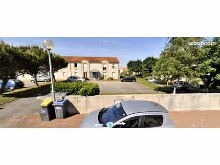 particulier loue t2 poitiers / buxerolles