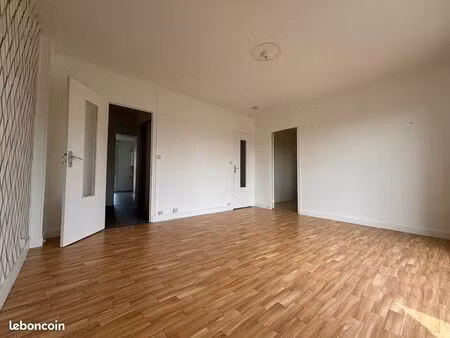 appartement 4 pièces 81 m²