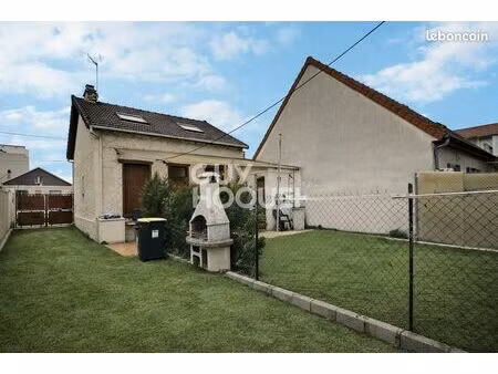 propriété 5 pièces 73 m²