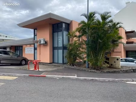 local commercial 396 m² saint-paul