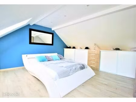 maison de charme avec piscine au cœur de bourg d’itteville