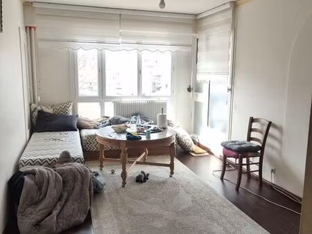 appartement - 4 pièces - 83m²