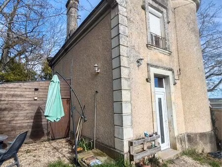 maison de caractère 65 m² – 3 pièces – jardin – antran