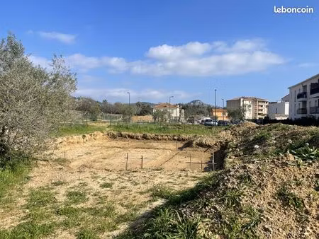 terrain 475 m² hyères
