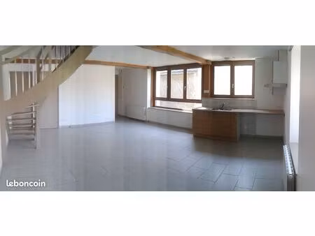 t3 lumineux duplex centre chatillon au calme