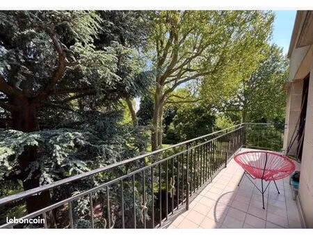 appartement familial 163 m² – dernier étage – lumineux – sans vis-à-vis – saint-nom-la-bre