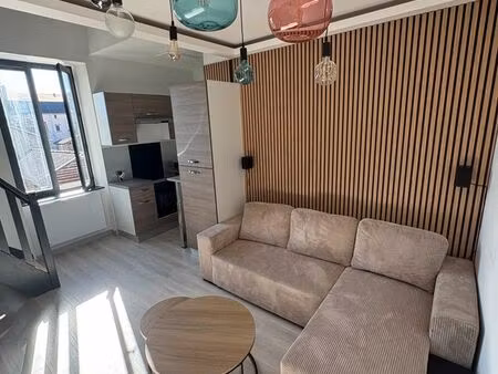 t2 duplex meublé refait à neuf