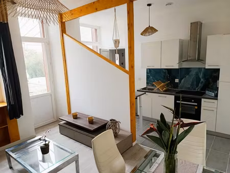 location meublée appartement 2 pièces 40 m² à valence (26000)  770 €