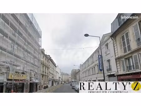 local commercial 155 m²