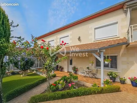 propriété 11 pièces 320 m²