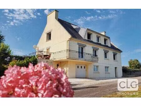 vente maison à pouldreuzic (29710) : à vendre / 191m² pouldreuzic